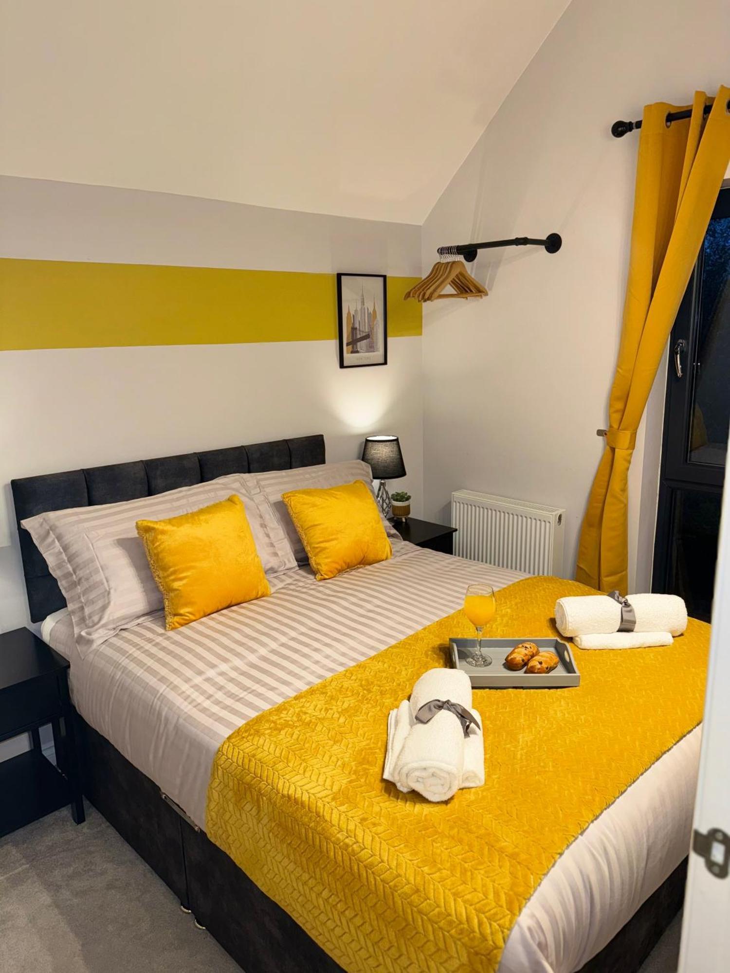 Vila Nhs Workers And Students Haven - The Bee Hive Reading Exteriér fotografie